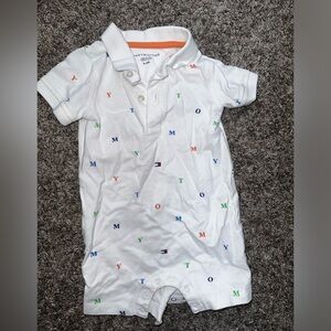 Tommy Hilfiger baby shortall